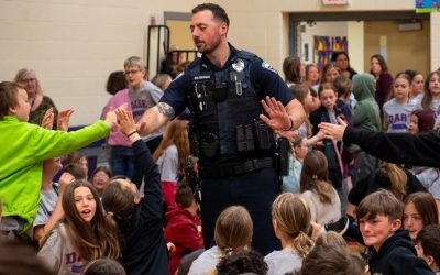 Indianola police officer shares update about D.A.R.E.’s ‘phenomenal’ return to ICSD